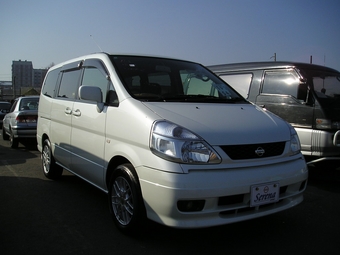 2001 Nissan Serena