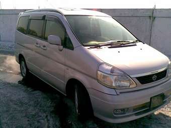 2001 Nissan Serena