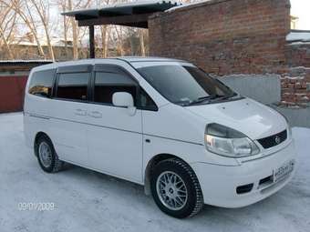 2001 Nissan Serena