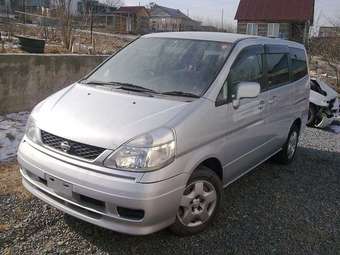 2001 Nissan Serena