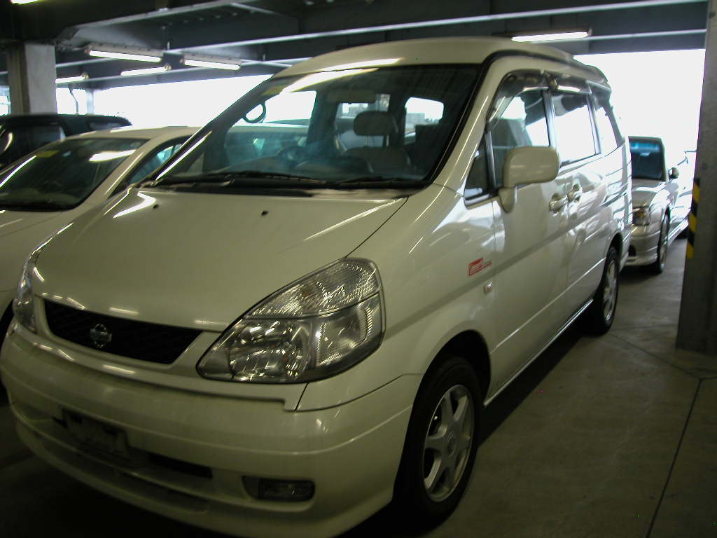 2001 Nissan Serena Images