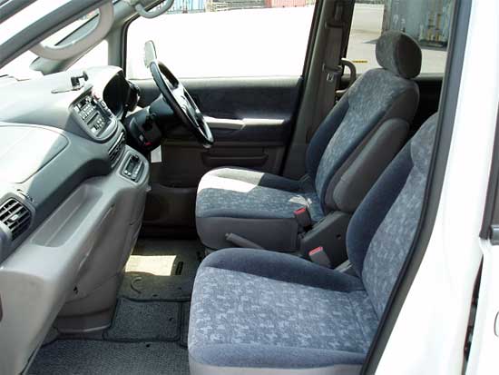 2001 Nissan Serena For Sale