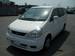 Images Nissan Serena