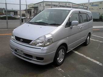 2001 Nissan Serena Pictures