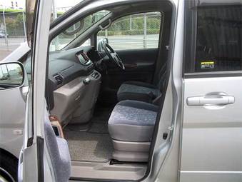 2001 Nissan Serena For Sale