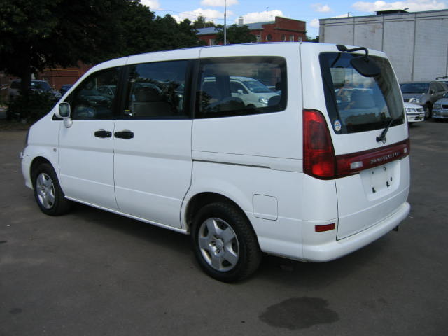 2001 Nissan Serena Wallpapers