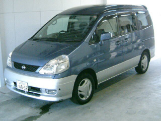 2001 Nissan Serena Pictures