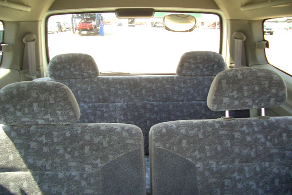 2001 Nissan Serena Pictures