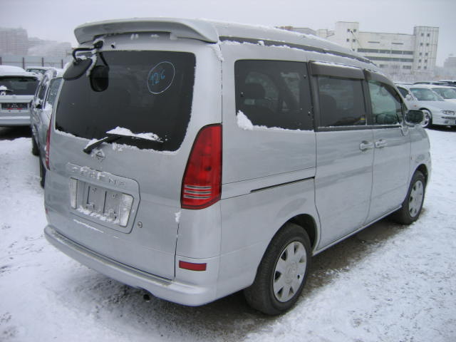 2001 Nissan Serena Pictures