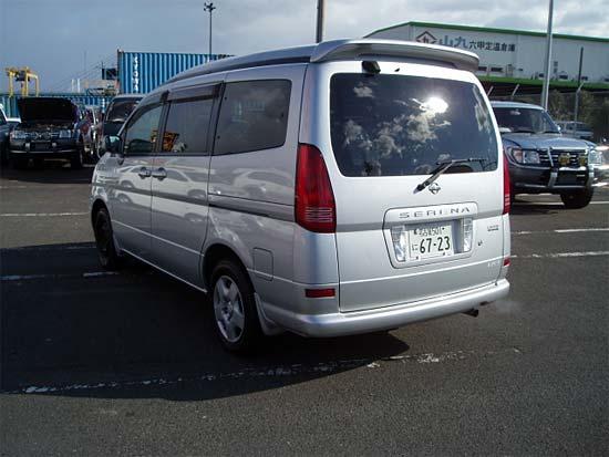 2001 Nissan Serena Photos