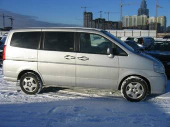 2001 Nissan Serena Pictures