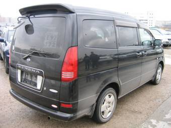 2001 Nissan Serena Pictures