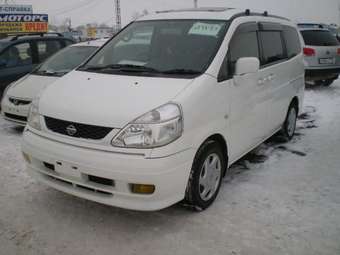 2001 Nissan Serena Pictures