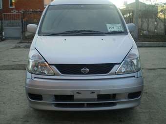 2001 Nissan Serena Pics