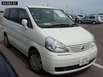 2001 Nissan Serena Photos