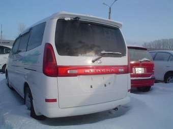 2001 Nissan Serena Pictures