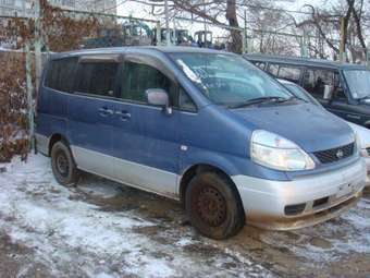 2001 Nissan Serena Images