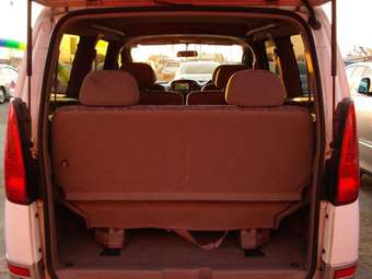 2001 Nissan Serena For Sale