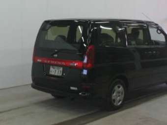 2001 Nissan Serena Pics