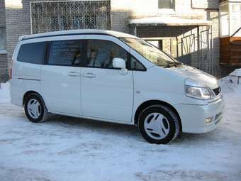 2001 Nissan Serena Images