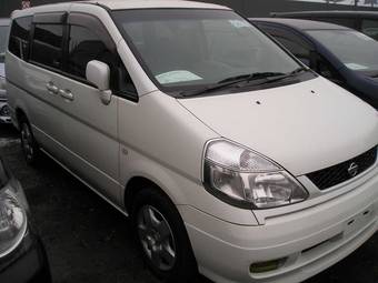 2001 Nissan Serena Pictures