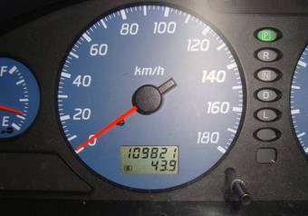 2001 Nissan Serena Photos