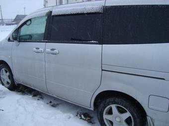 2001 Nissan Serena Pictures