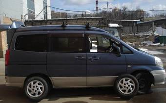 2001 Nissan Serena Pics