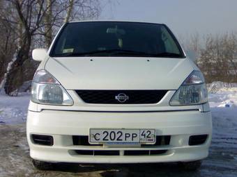 2001 Nissan Serena Pictures