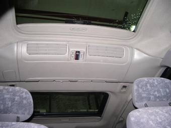 2001 Nissan Serena Photos