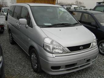 2001 Nissan Serena Photos