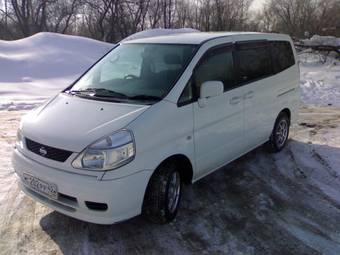 2001 Nissan Serena Pictures