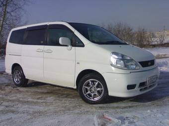 2001 Nissan Serena Photos