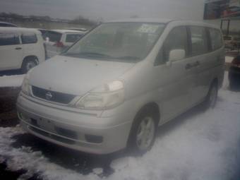 2001 Nissan Serena Photos