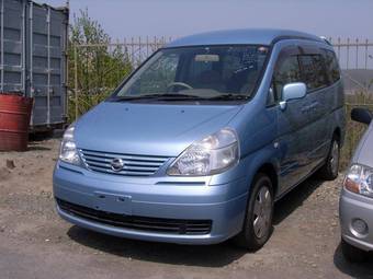 2001 Nissan Serena Pics