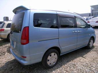 2001 Nissan Serena Pictures