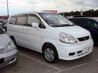 2001 Nissan Serena Pics