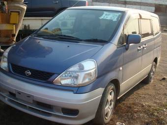 2001 Nissan Serena Pictures