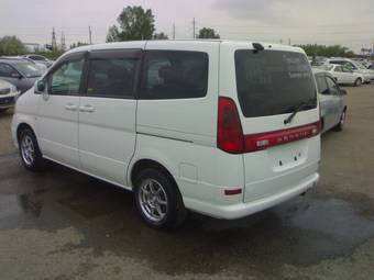 2001 Nissan Serena Pictures