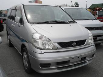 2001 Nissan Serena Pics