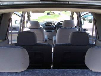 2001 Nissan Serena For Sale