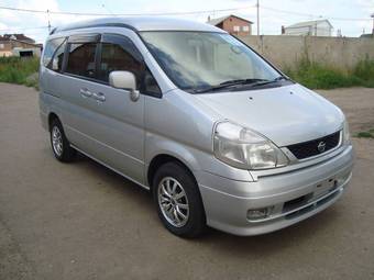 2001 Nissan Serena Photos