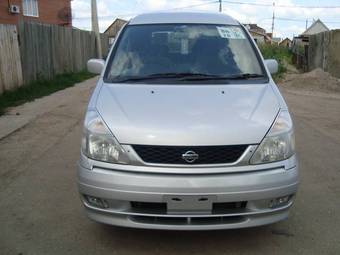 2001 Nissan Serena Pictures