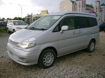 2001 Nissan Serena Wallpapers