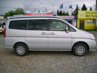 2001 Nissan Serena Pictures