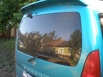 2001 Nissan Serena Photos