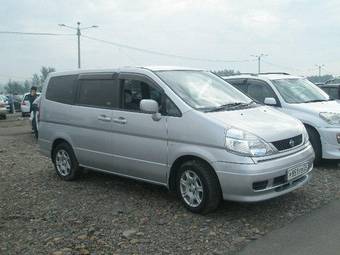 2001 Nissan Serena Photos