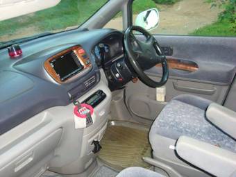 2001 Nissan Serena For Sale