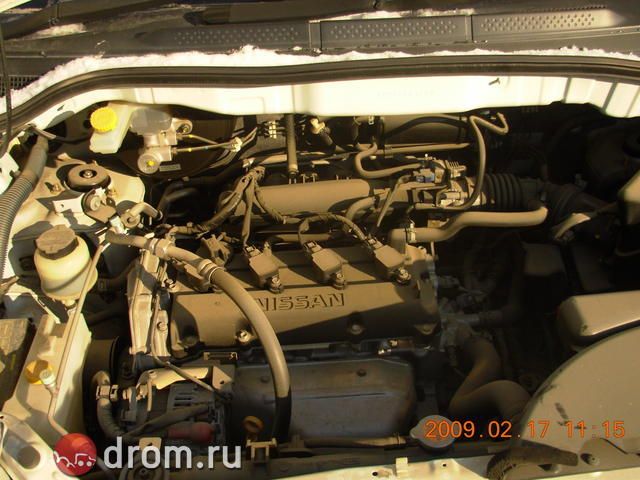 2002 Nissan Serena