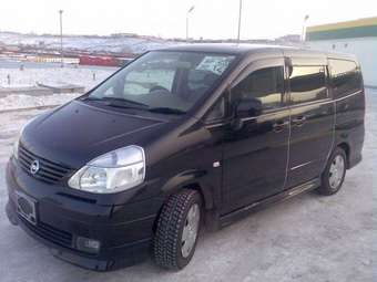 2002 Nissan Serena